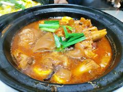猪蹄板栗-老家信阳菜(北京路店)