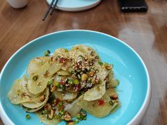 -有红鸡毛店·川菜(建设路店)