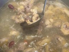 -一席地·本地鸡窝·杭帮鸡火锅(萧山银隆百货店)