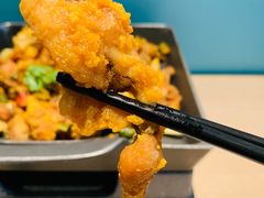 特色咸蛋黄牛蛙干锅-精悦蓉(松江万达广场店)