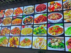 -李哥海鲜烧烤家常菜(孔雀城店)