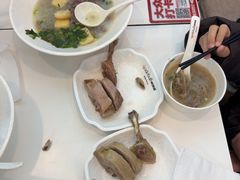 -鸭得堡老鸭汤·鸭血粉丝(凤凰西街店)