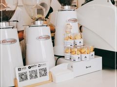 -3hills Cafe 三丘咖啡(新河北路店)