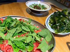 -洱火云南酸菜牛肉火锅(石景山当代商城店)