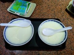 热双皮奶-百花传统甜品店(原址店)