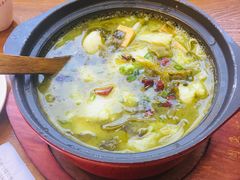 -周鱼小馆石锅酸菜鱼(活力汇店)