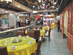 大堂-乔家小院•本地小海鲜•非遗驴肉(万年泉路店)
