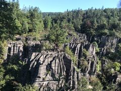 -梭布垭石林景区