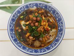 -湖南常德牛肉米粉(十梓街店)