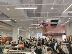 -NIKE上海青浦优选体验店