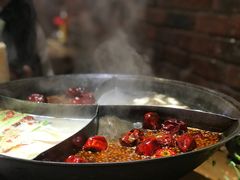 -白乐天毛肚火锅馆(解放碑店)
