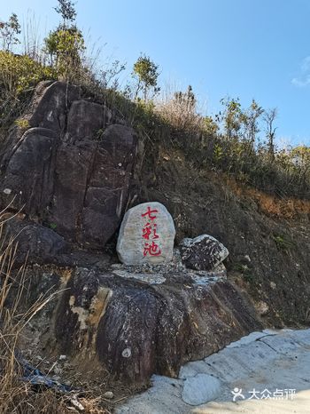 于是就转了一圈，感觉是个很适合民宿的地方