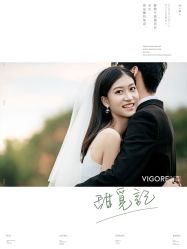 -雪中彩影婚纱摄影·微光艺术中心