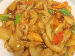 地三鲜-黄家饺子东北特色菜馆(湖滨商业街店)