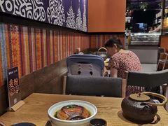 大堂-麦麦山云南菜(复地活力城店)