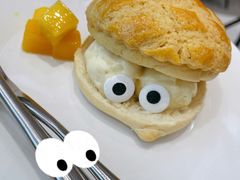 大眼菠萝冰冰包-蔡澜点心·粤菜(月星环球港店)