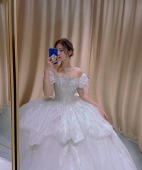 -艾米婚纱&婚礼策划