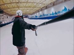 -乔波室内滑雪场