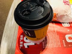 -麦当劳(杨林得来速店)