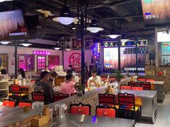 -马路牙子烧烤音乐酒馆(望京店)