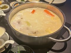 澳门鸡脚猪骨煲（小）-官也街澳门火锅(新源里店)