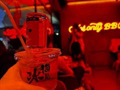 -何师烧烤Pro ·江湖川菜·小龙虾·精酿(太古里旗舰店)