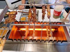 羊肉串-長壹旋转烤吧 农家鸡火锅