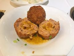 蛋黄狮子头-金春禧(世茂国际广场店)