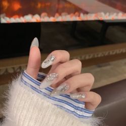 -IDO美甲美睫