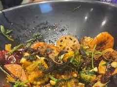 -醉人椒麻辣香锅(王府井喜悦店)