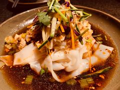 羊毛工镇凉皮-丝路金桃·新疆菜(徐汇店)