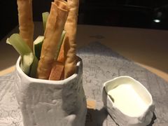 笔筒色拉-穹六人间 people 6(岳阳路店)