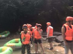 -雅鲁激流探险漂流