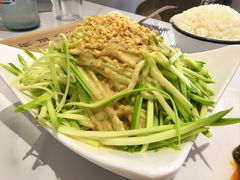 -何适山庄 ·可团建(水长城P2停车场店)