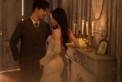 -雪中彩影婚纱摄影·微光艺术中心