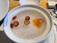 -雍和会海鲜姿造自助(湖东路店)