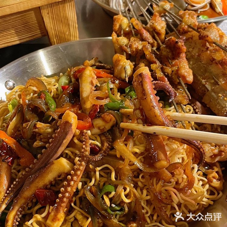 别问了！就在南京玄武湖旁！！！