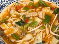 -撒拉人家.酸菜牦牛肉火锅