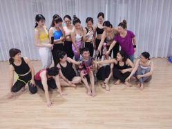 -亚太瑜伽普拉提学院