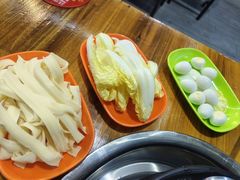 -云南印象昭通天麻火腿鸡(新疆石油花园二期店)