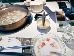 -烹然四季椰子鸡火锅(姚家园万象汇店)