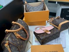 -聚云奢二手奢侈品黄金手表包包回收·中古店(上海店)