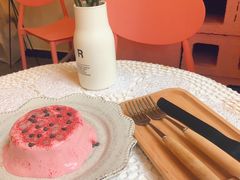 红丝绒爆浆蛋糕-MZ猫咖