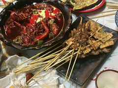 -阿郎龙虾烧烤海鲜馆(苏河融景店)