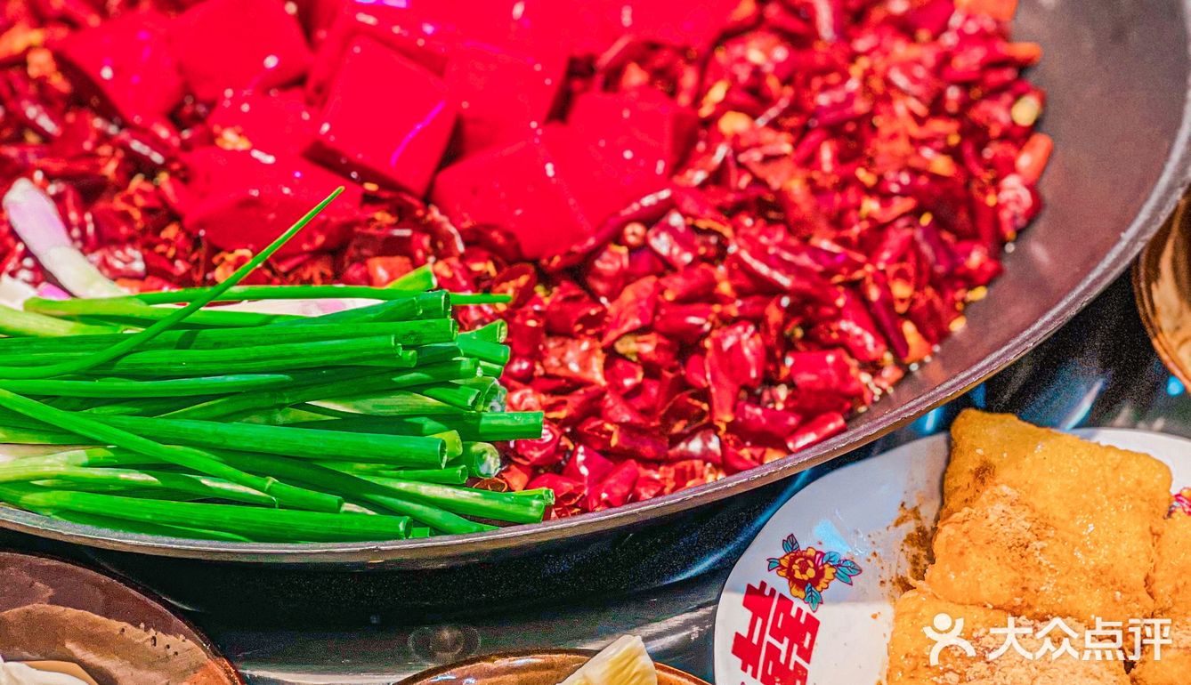 🍲说说昆明不需要营销的牛杂火锅店