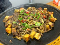 -老周炒拨拉(甘州总店)