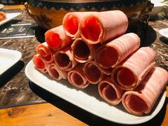 特色羊肉卷-贰重天冰煮羊自助火锅(东坝店)