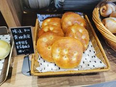 -沁屋面包店(人民东路店)