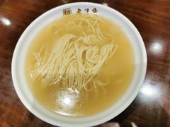 刀鱼汁面-老半斋(福州路店)