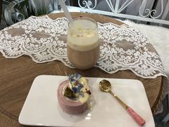 -共舞时光猫咖·狗咖(新街口店)